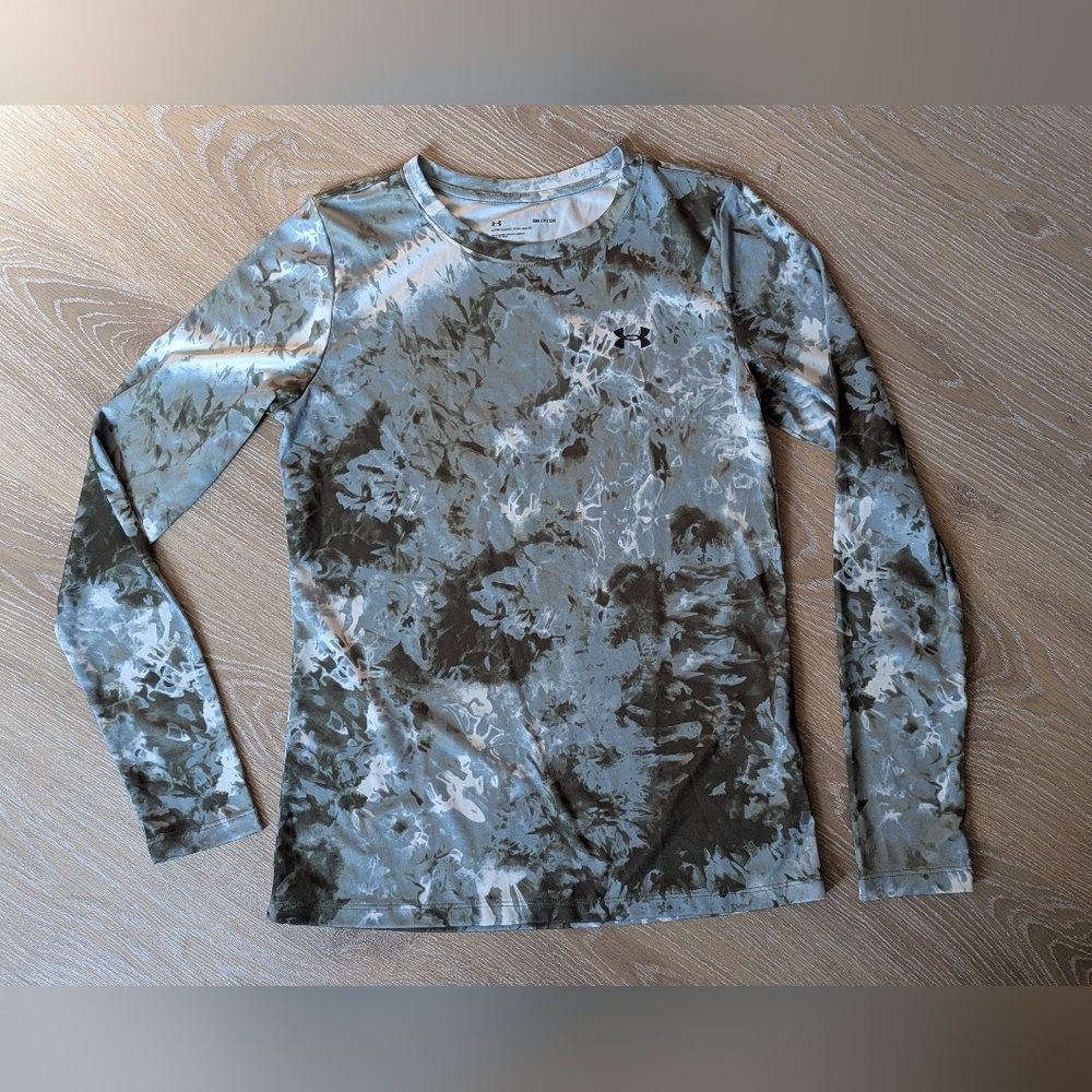 Under Armour Women's‎ Velocity Camp Printed Long Sleeve Shirt